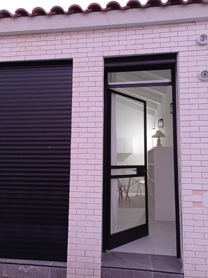 צימר ברחובות- Tara ארוח Tzimmer יש ממד במתחם Exterior photo