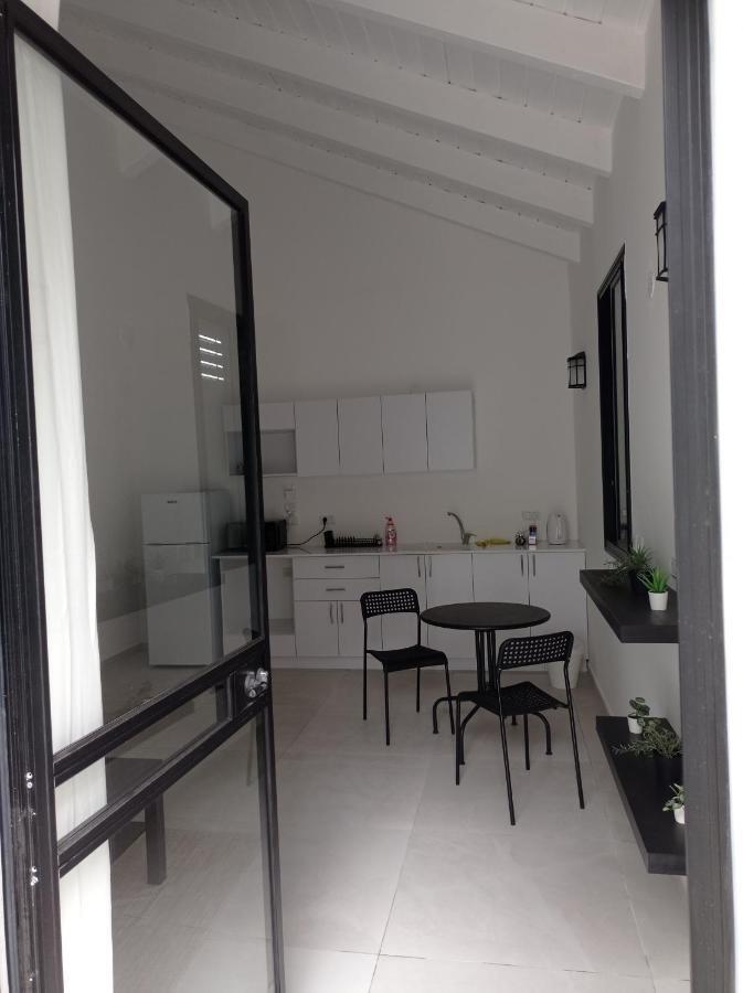 צימר ברחובות- Tara ארוח Tzimmer יש ממד במתחם Exterior photo